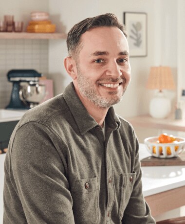 Headshot of Kevin Ayers