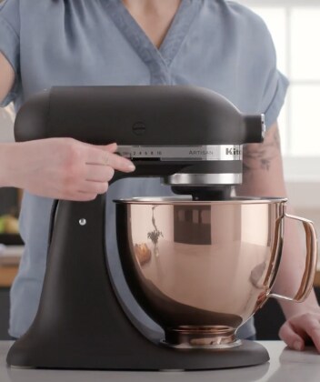 kitchenaid artisan series 5 quart tilt head stand mixer juniper