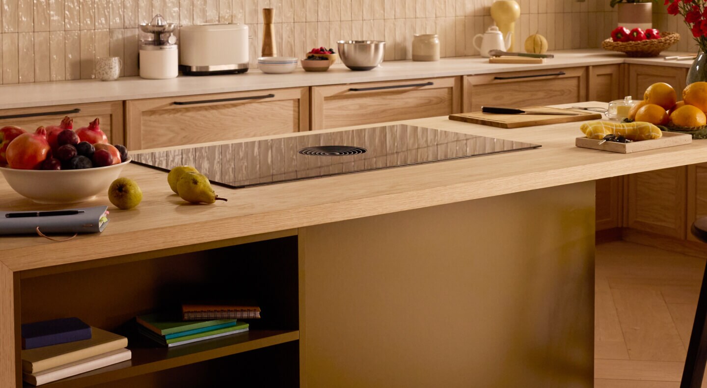 Induction cooktop in a kitchen island