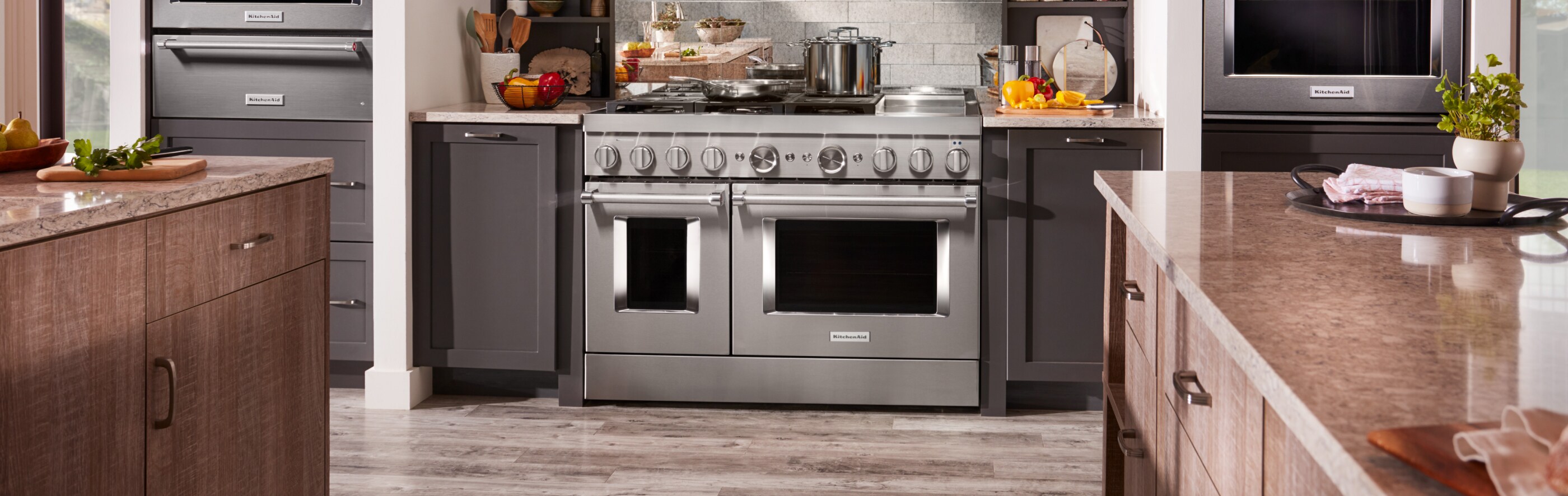 Freestanding vs SlideIn Ranges KitchenAid