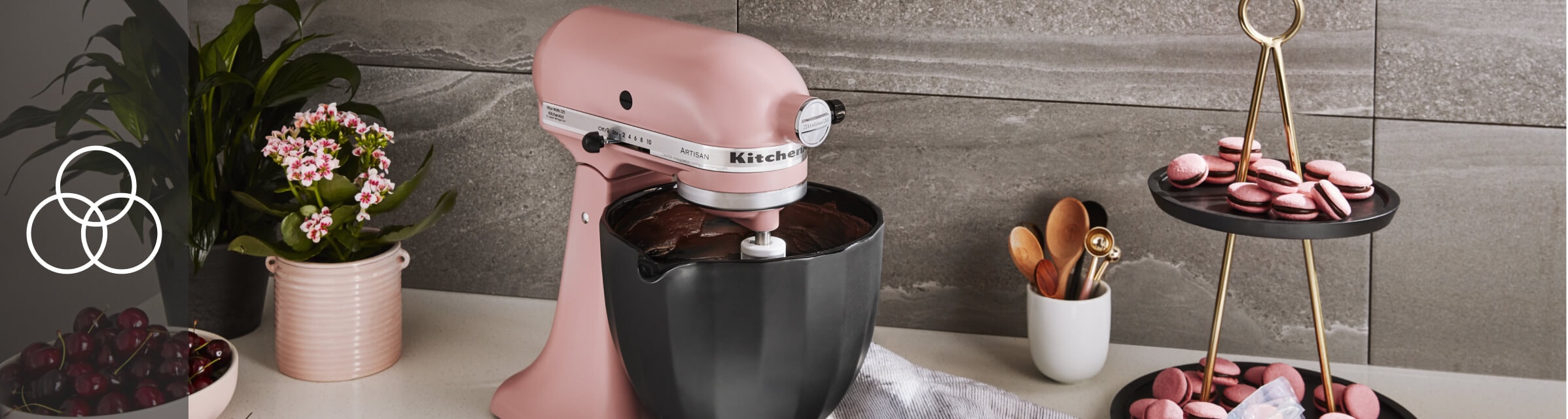 Matte Dried Rose KitchenAid® stand mixer with pink macarons Matte Dried Rose KitchenAid® stand mixer with pink macarons