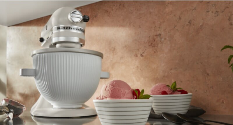 https://www.kitchenaid.com/content/dam/business-unit/kitchenaid/en-us/digital-assets/sm-bowl-lift-updates/related-articles--three.jpg?fit=constrain&fmt=png-alpha&wid=2875