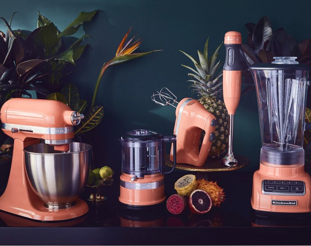 The complete set of Bird of Paradise small appliances.