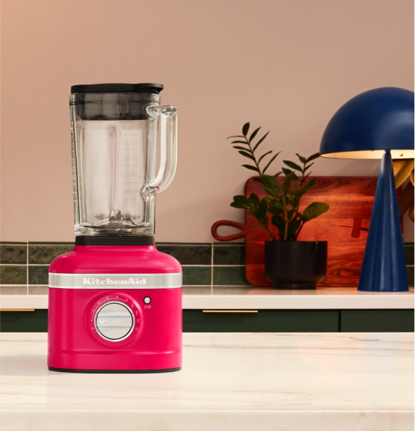 A 400 Blender in Hibiscus.