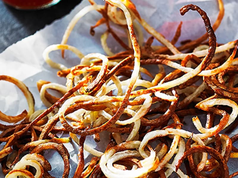 Shoestring potatoes
