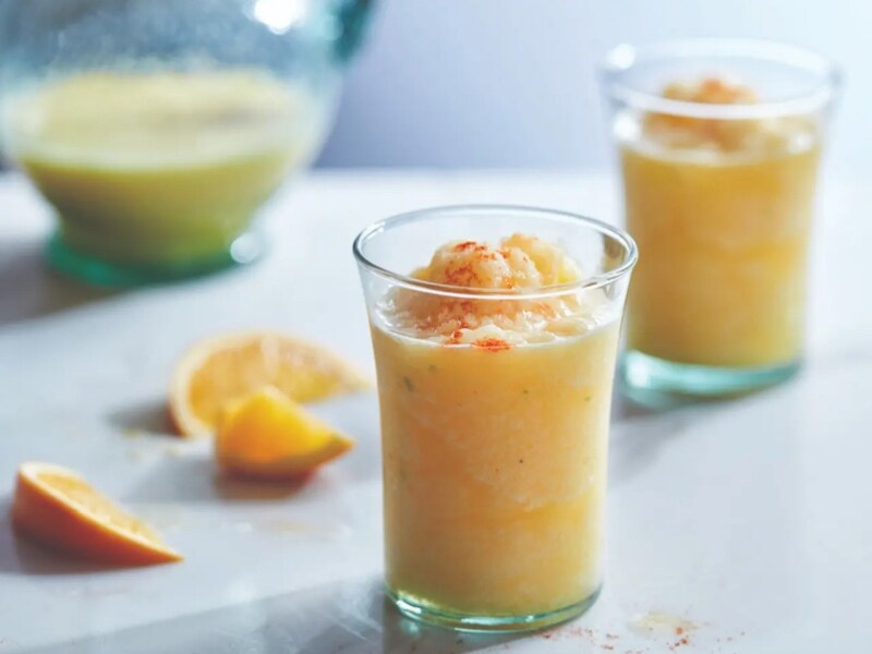 How to Make Frozen Lemonade With a Blender KitchenAid