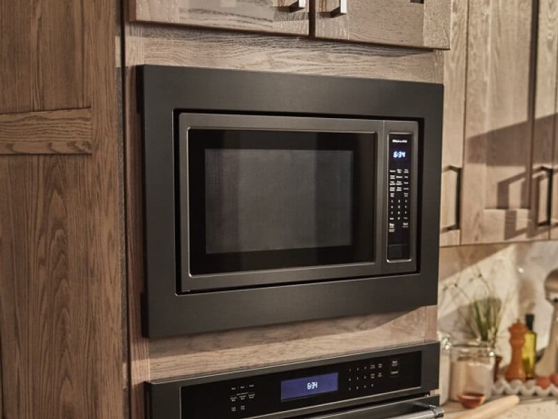 Built-in KitchenAid® microwave in a kitchen Built-in KitchenAid® microwave in a kitchen