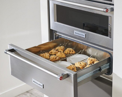 Foods warming in warming drawer