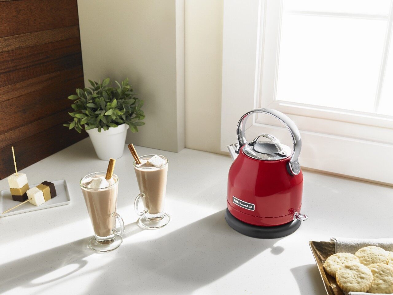 An electric kettle works in any kitchen.