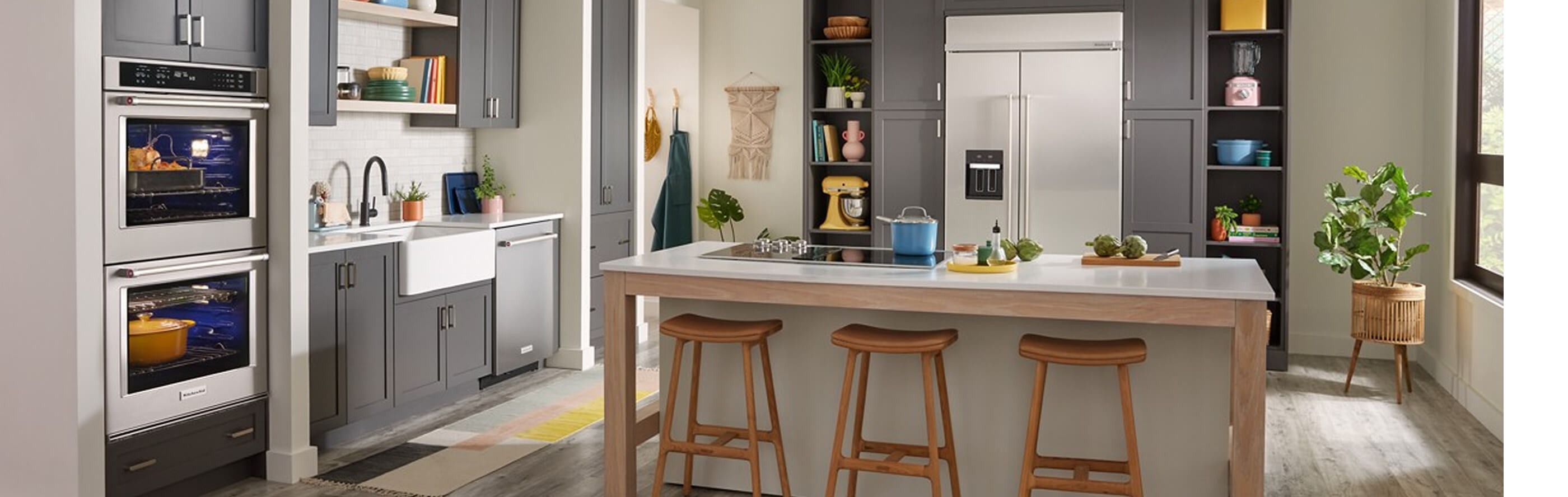 Modern kitchen with a KitchenAid® suite of appliances