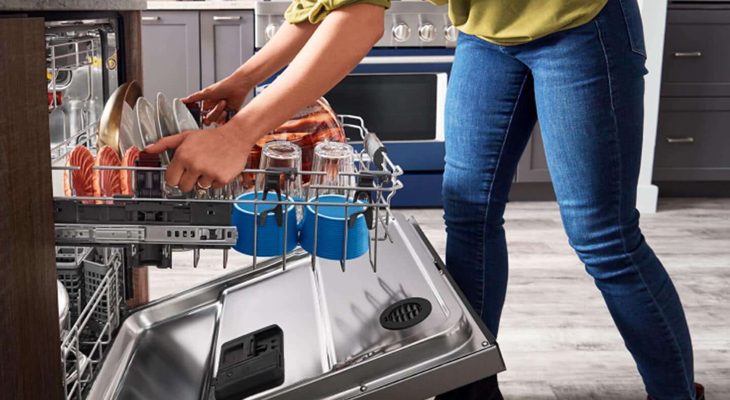 View of Top Reasons to Buy a High-End Dishwasher | KitchenAid