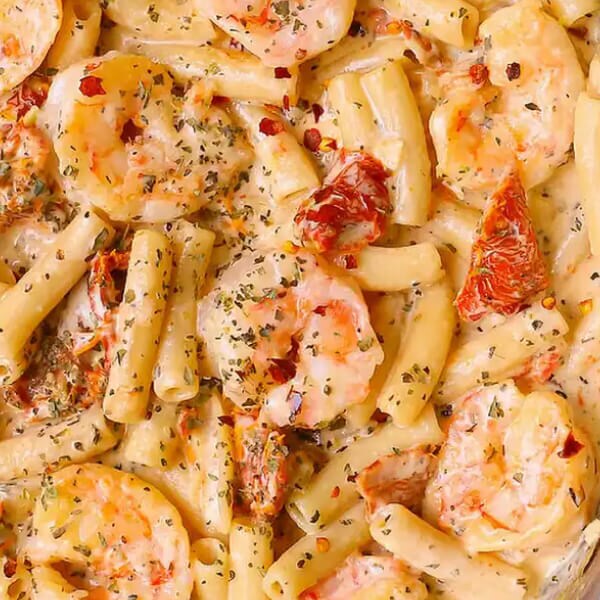 Pasta with mozzarella