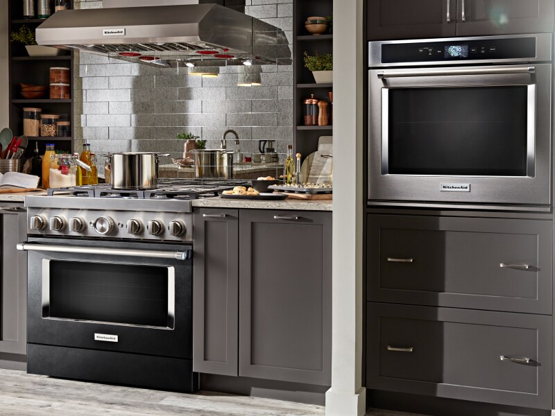 KitchenAid® single wall oven in a modern kitchen KitchenAid® single wall oven in a modern kitchen