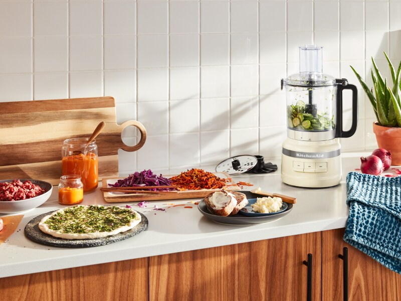 What Does Pulse Mean on a Blender? KitchenAid