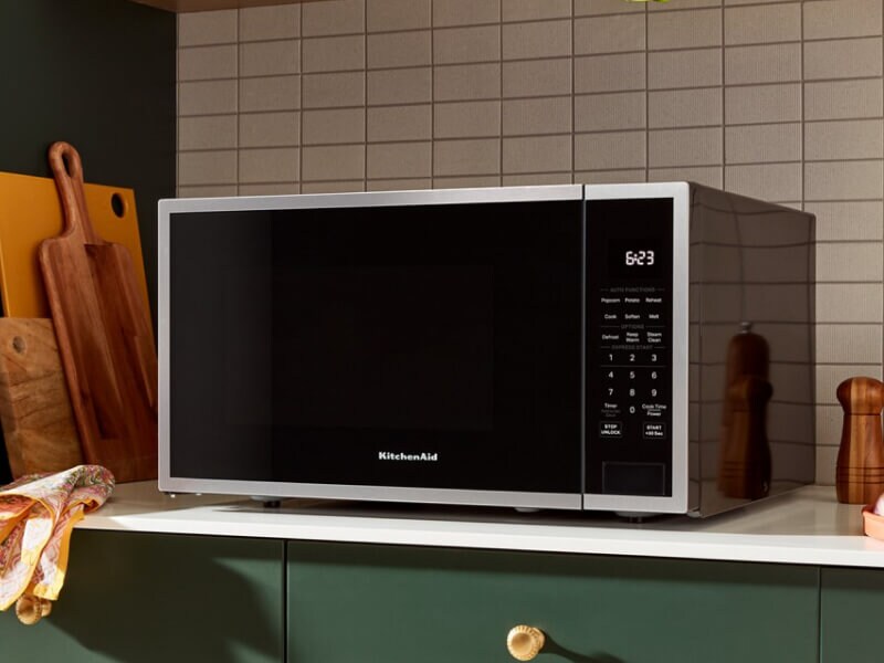 A KitchenAid® countertop microwave on a counter A KitchenAid® countertop microwave on a counter