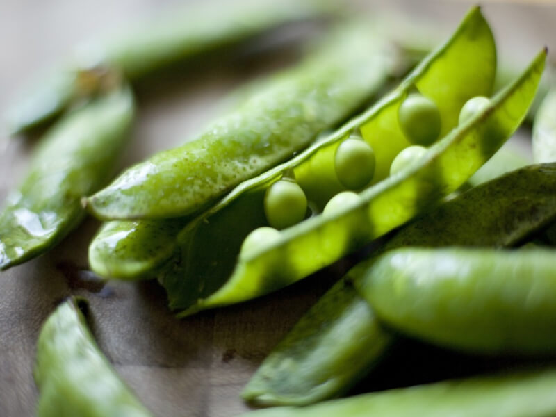 Some garden peas