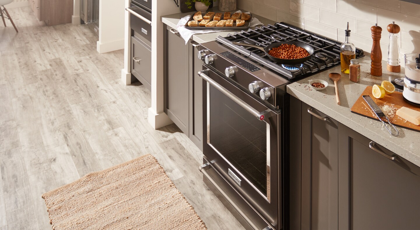 Why Won't My Gas Oven Heat Up? KitchenAid