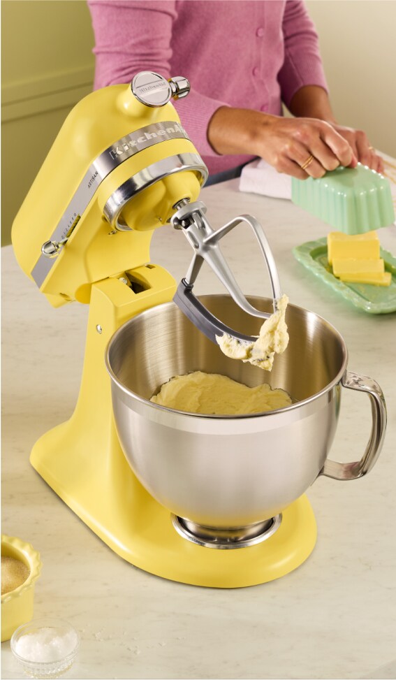 A KitchenAid Color of the Year 2025 Stand Mixer In Butter