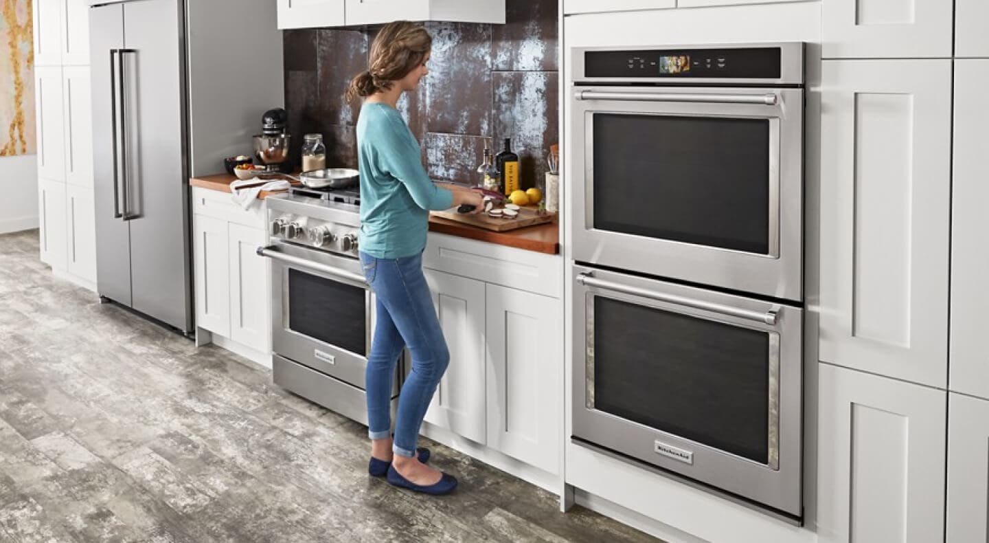 7 Reasons an Oven Smells Like Gas KitchenAid