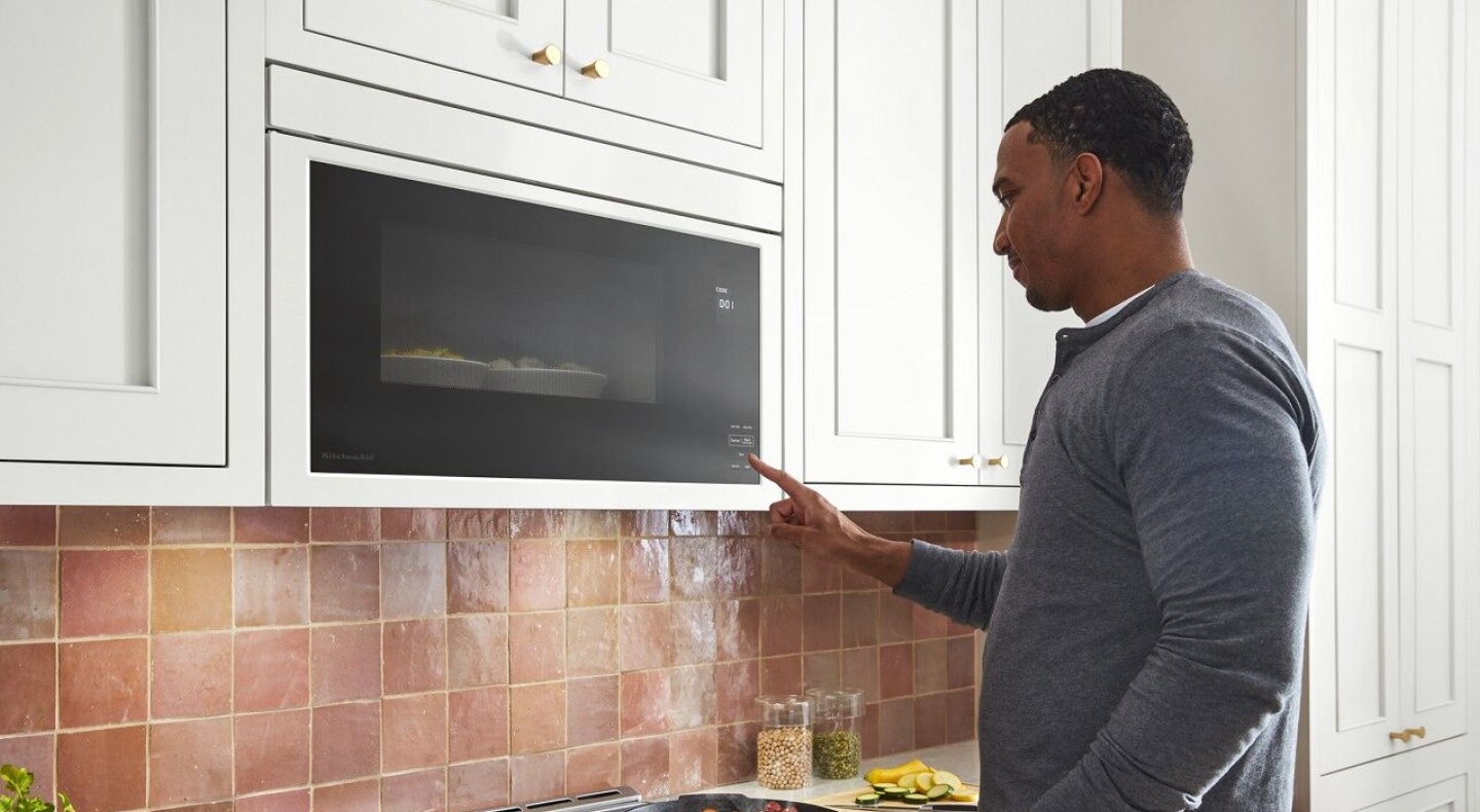 Are White Appliances Coming Back in Style? KitchenAid