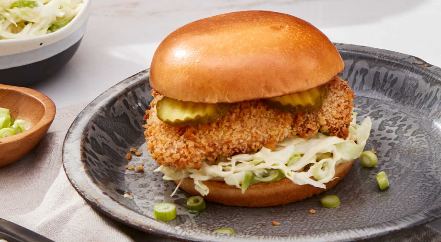 Chicken sandwich with breadcrumb coating Chicken sandwich with breadcrumb coating