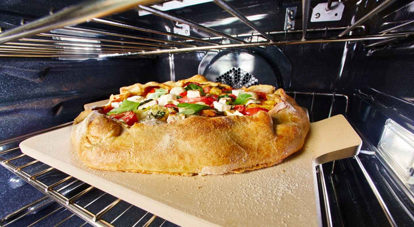 Convection Bake vs. Bake What’s the Difference? KitchenAid