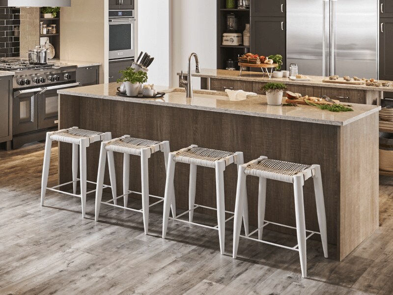 Open concept kitchen with two kitchen islands Open concept kitchen with two kitchen islands