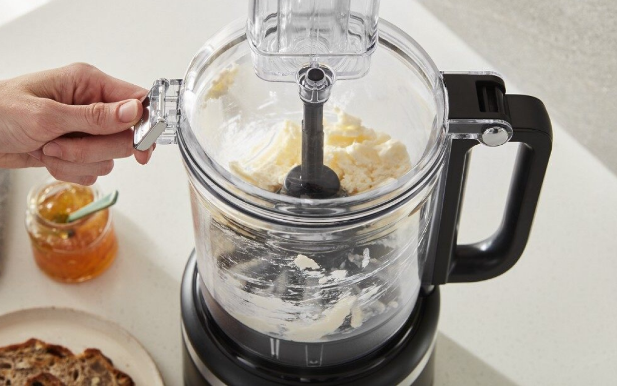How to Clean a Food Processor in 4 Steps KitchenAid
