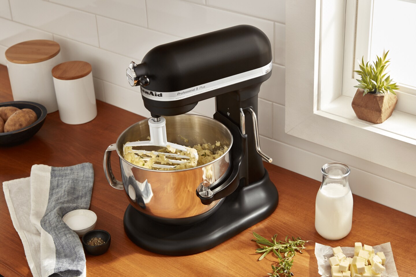Stand Mixer Mashed Potatoes Recipes & Tips KitchenAid