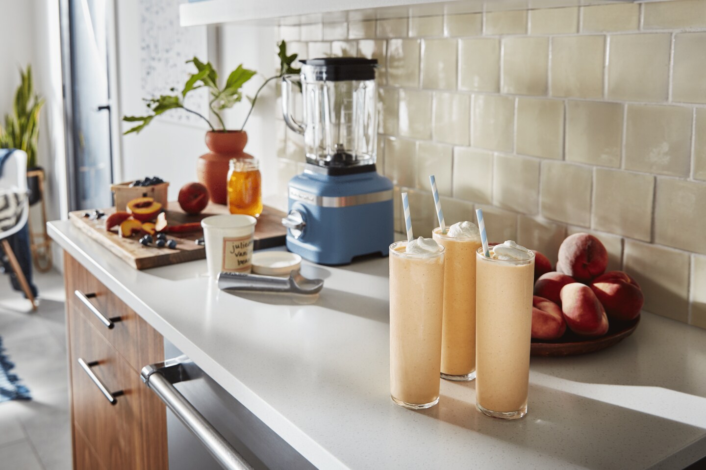 How to Make Whipped Cream in a Blender KitchenAid
