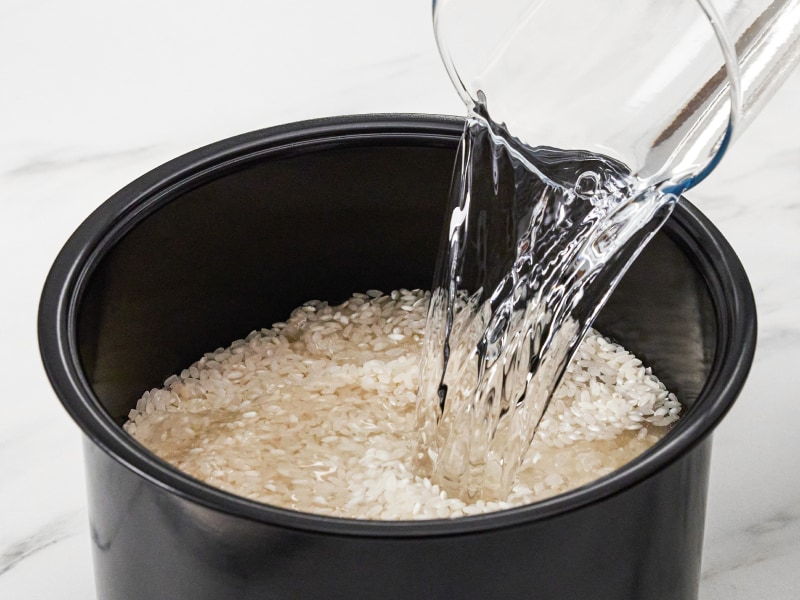 How to Rinse Starchy Rice | KitchenAid