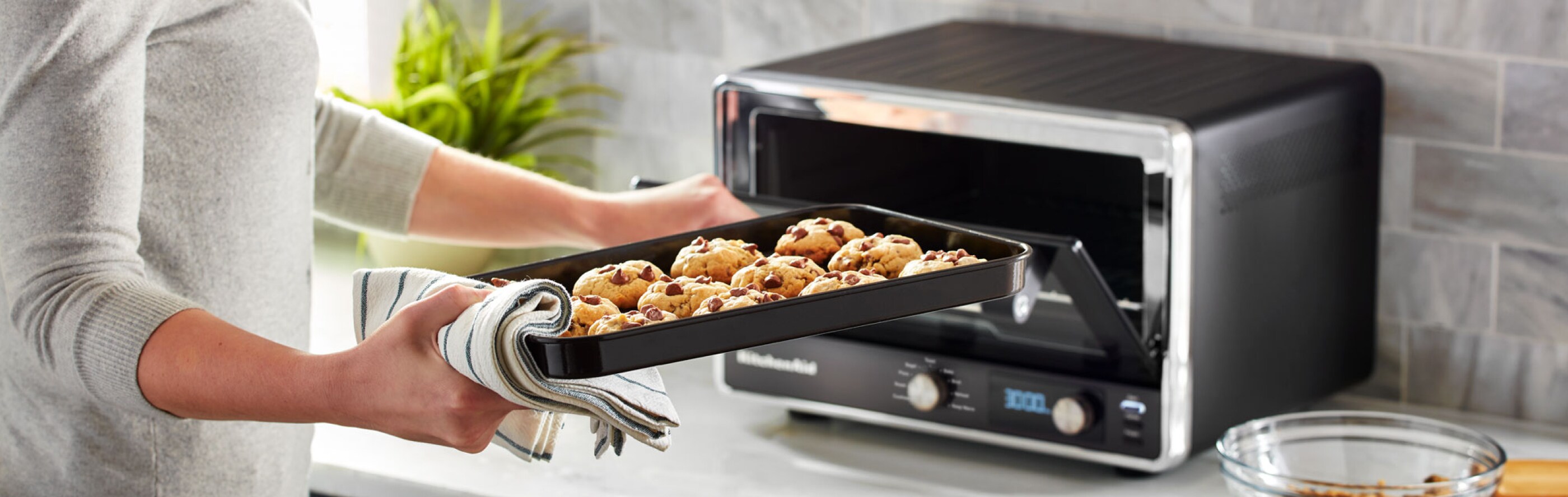 How to Use a Countertop Oven or Toaster Oven KitchenAid