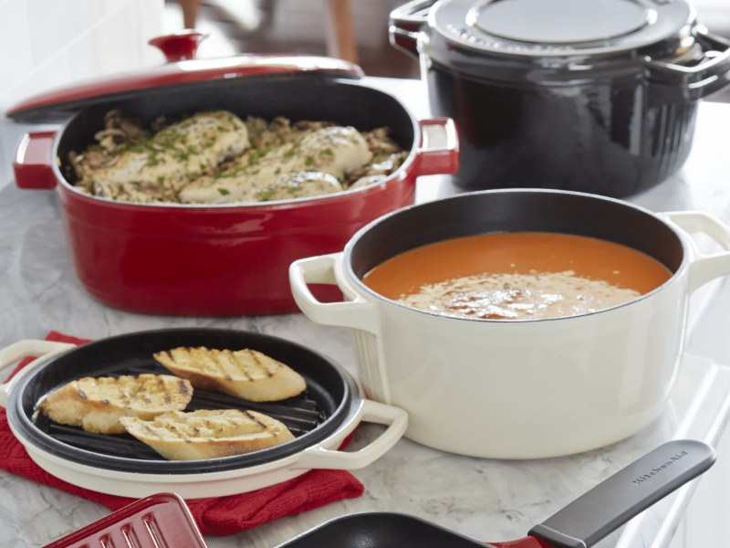 Tips for How to Use a Dutch Oven for Cooking KitchenAid