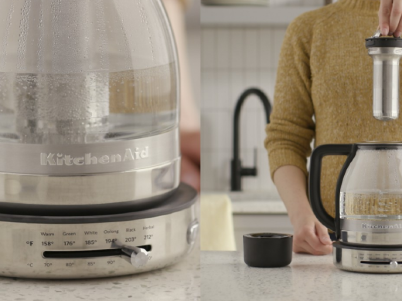 Glass KitchenAid® electric tea kettle with infusing insert Glass KitchenAid® electric tea kettle with infusing insert