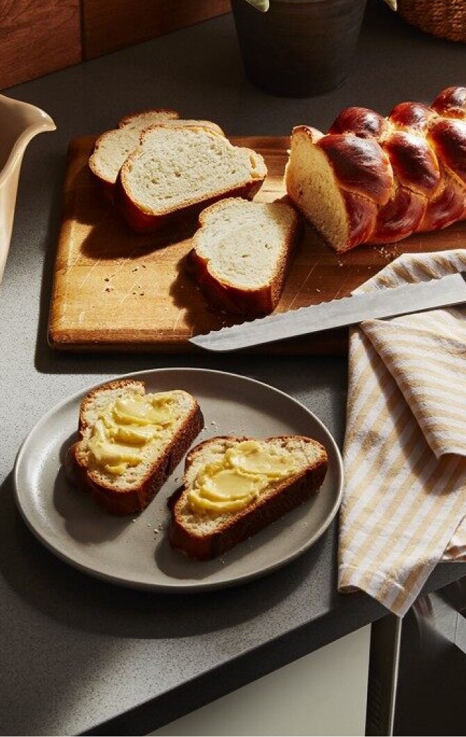 How to use kitchenaid mixer to make bread
