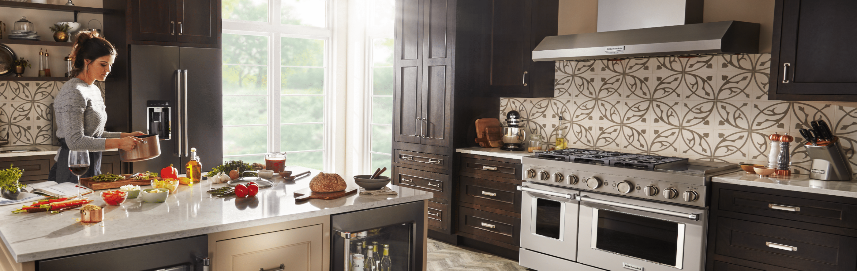 What’s the Right Range Hood Height Above a Stove? KitchenAid