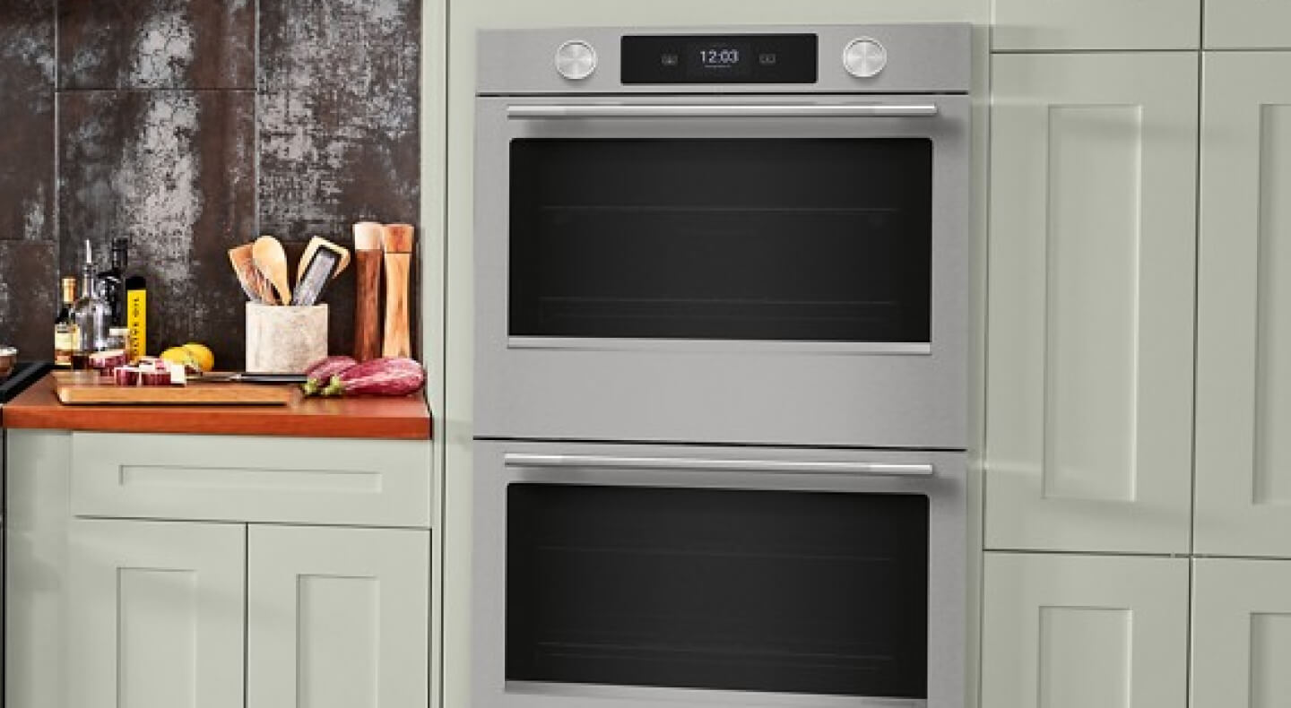 A KitchenAid® wall oven in a Printshield Finish