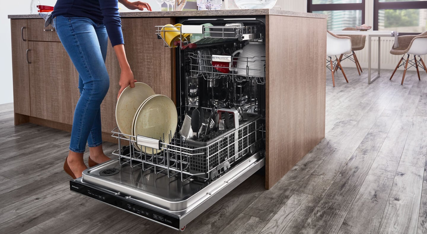 Top Control vs. Front Control Dishwashers Guide KitchenAid