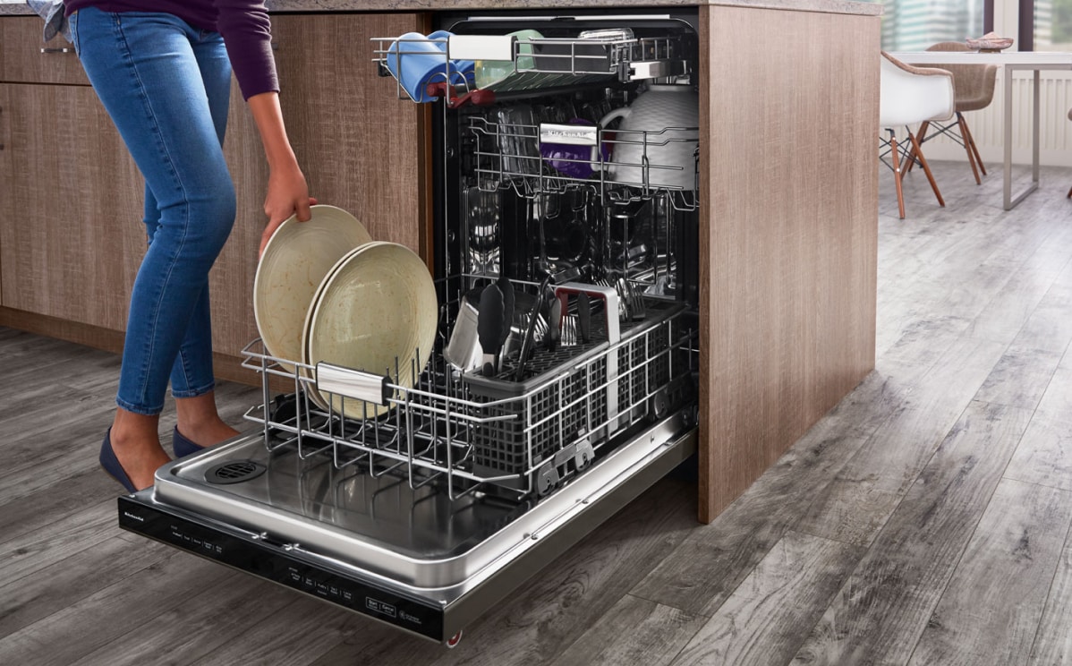 What Is a Built-In Dishwasher? | KitchenAid