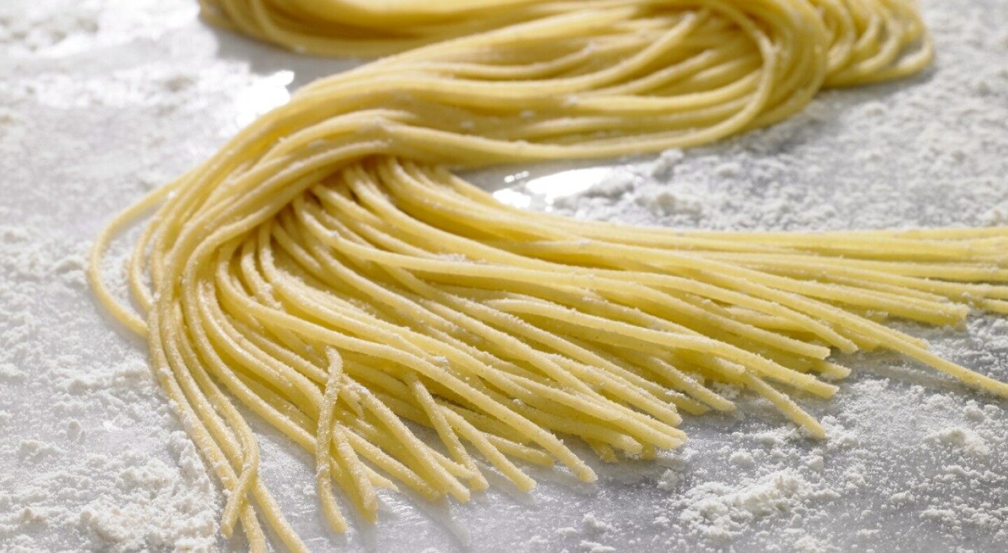 Spaghetti noodles Spaghetti noodles