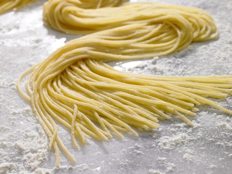 Spaghetti noodles Spaghetti noodles