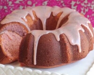 Buttermilk strawberry bundt cake