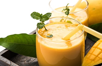 MANGO LASSI