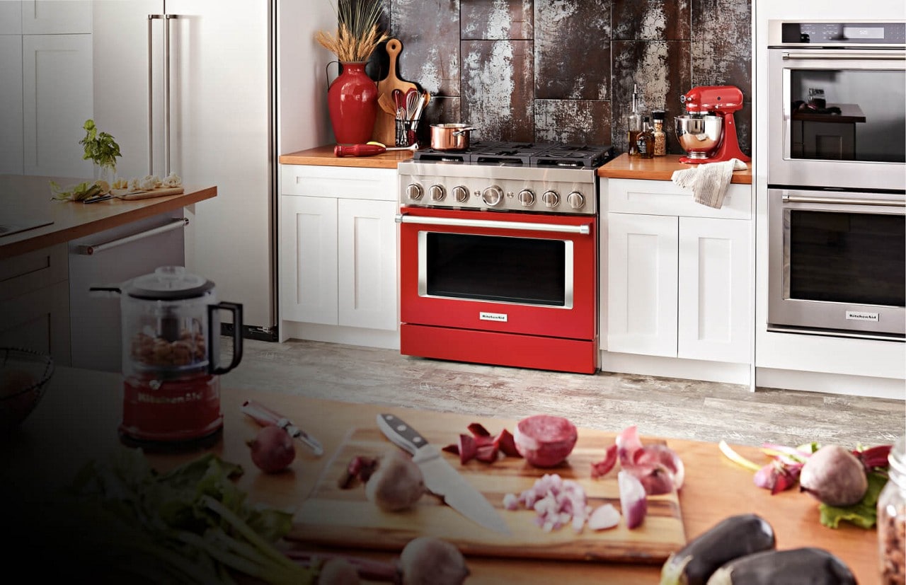 KitchenAid's 100 Year Anniversary Queen of Hearts Red Collection Is Full of  Passion Red Appliances