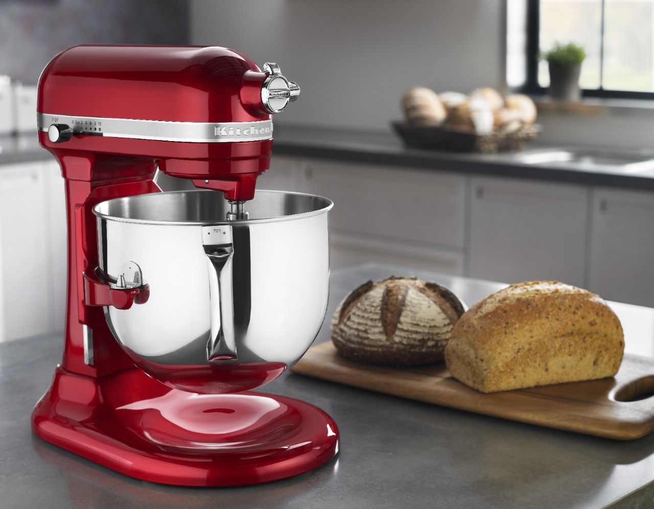 Discover our professional-style kitchen appliances.