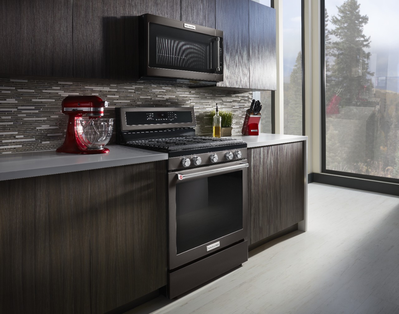 Find a freestanding gas oven for your kitchen.