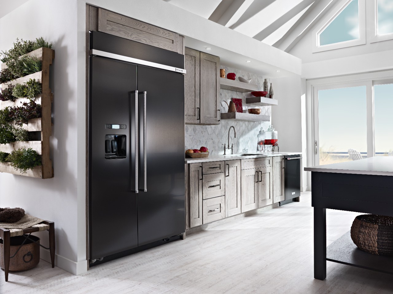  Find a new built-in side-by-side refrigerator.