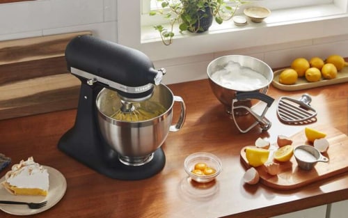 Matte Black KitchenAid Mixers, Ceramic Mixer Bowls and Pavlovas