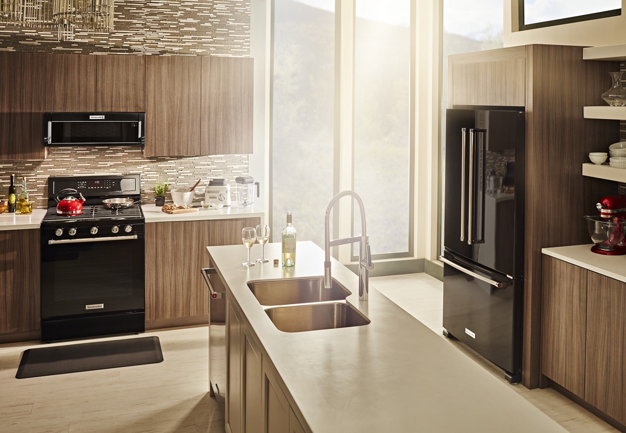 Find kitchen appliance manuals to get set up as well as manage maintenance and repairs over time