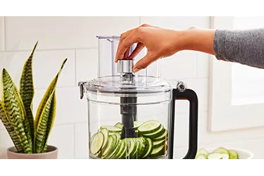 Kitchenaid 13 cup food processor with store dicing kit